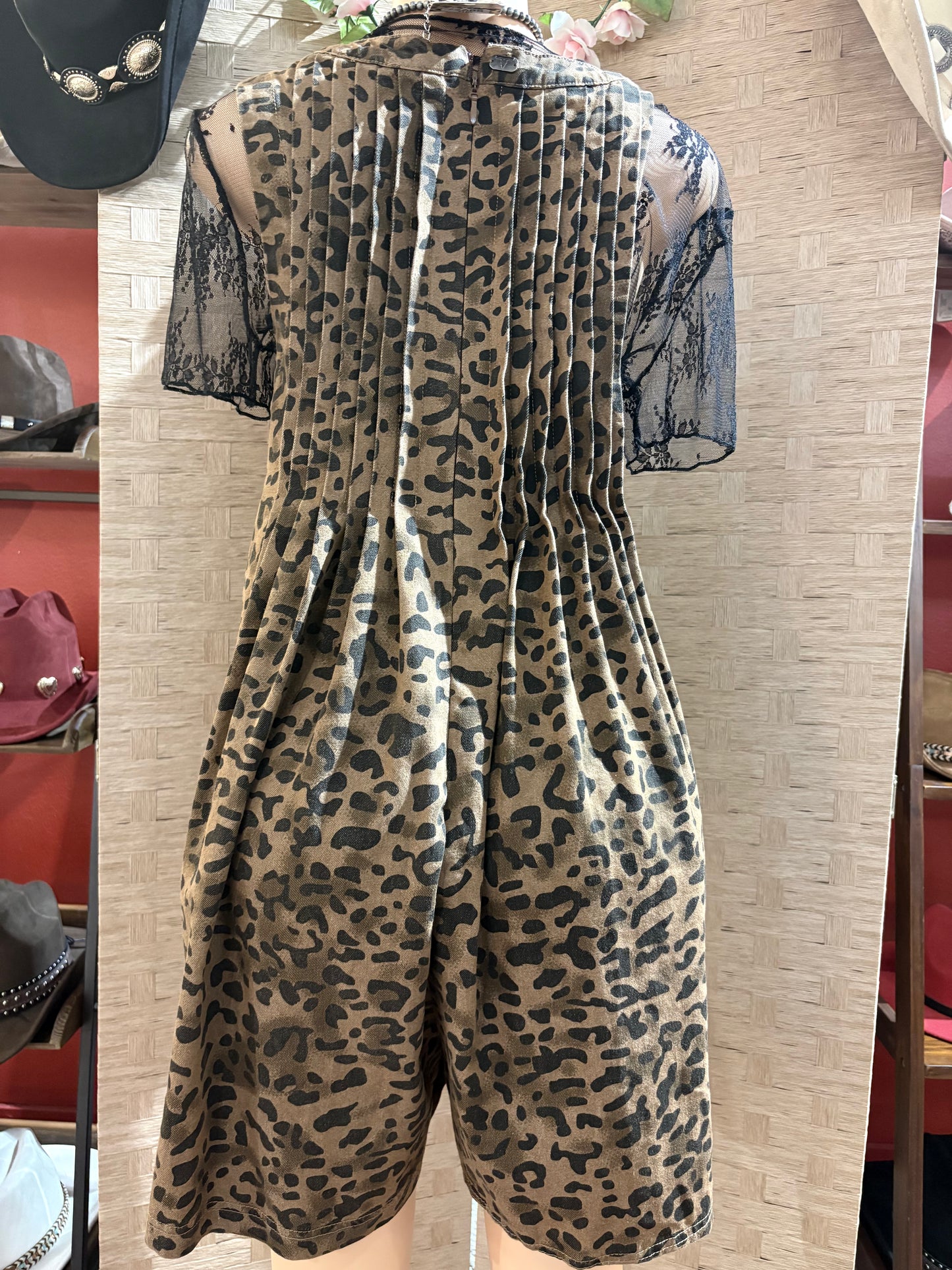 Leopard Overall shorts
